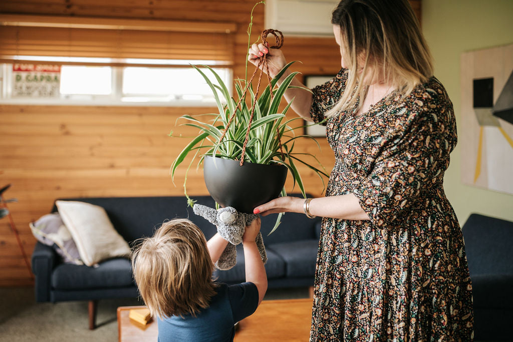 black hanging planters