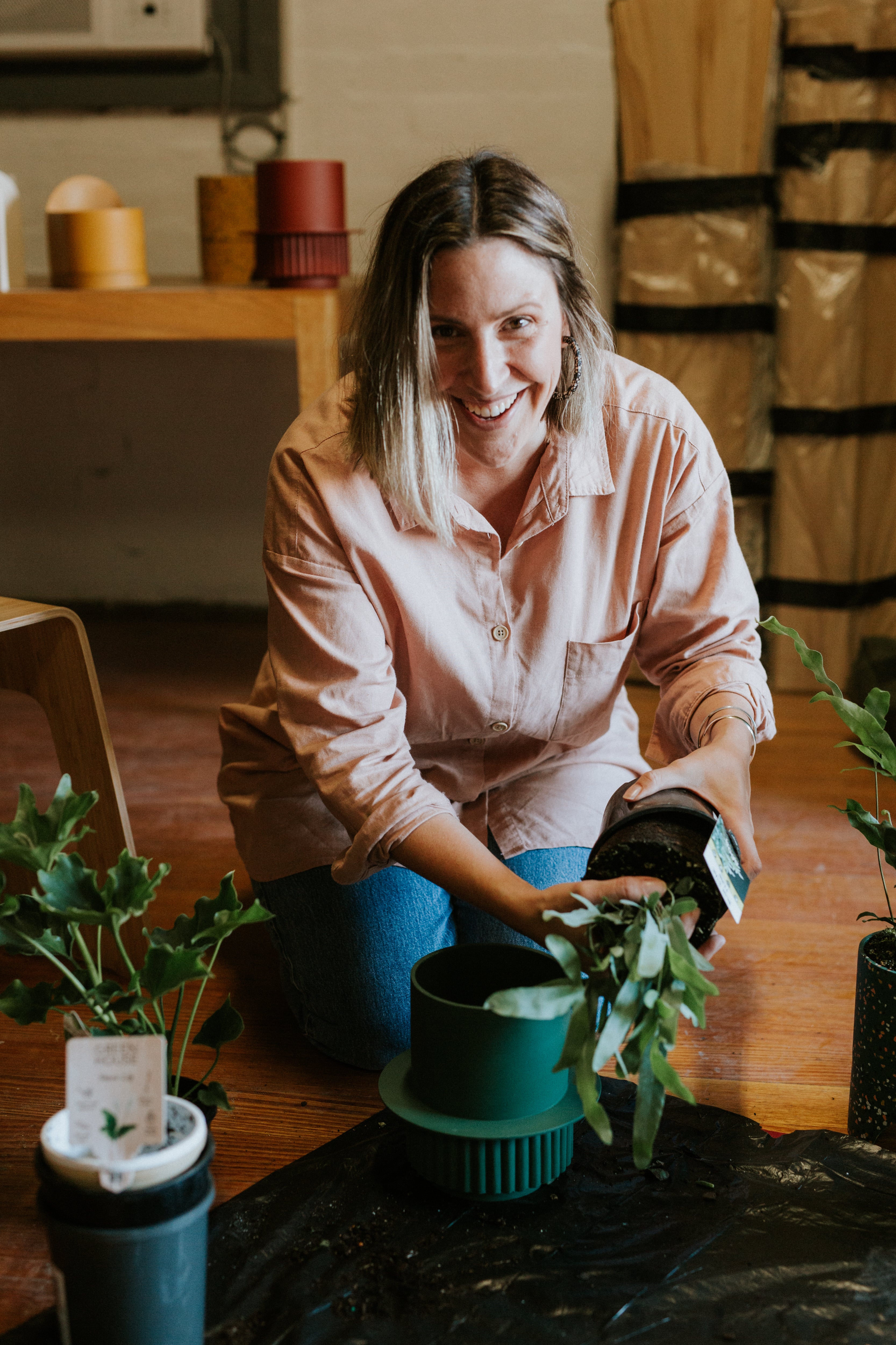 How to Choose the Colour of Your Plant Pot