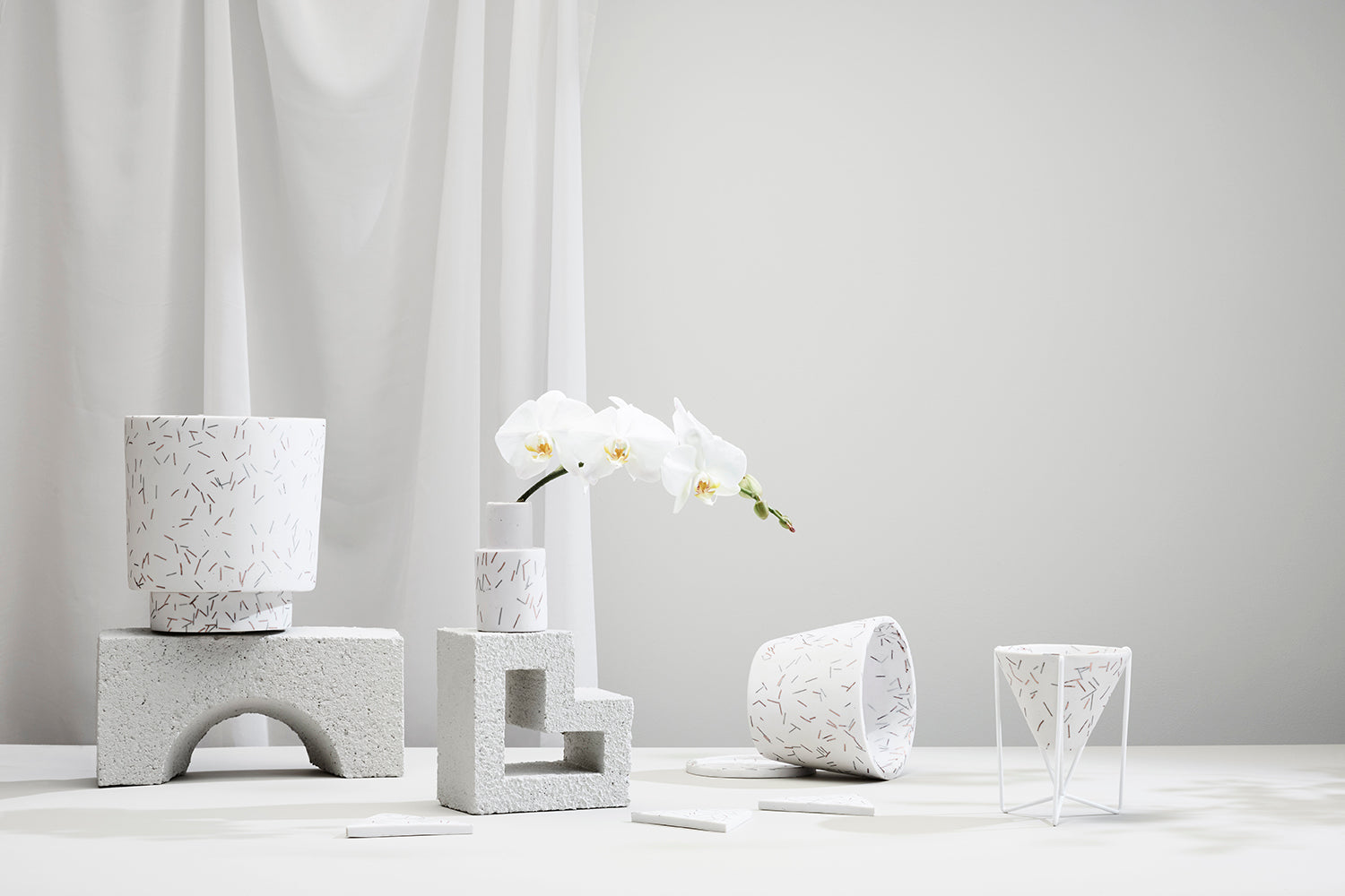 white plant pots