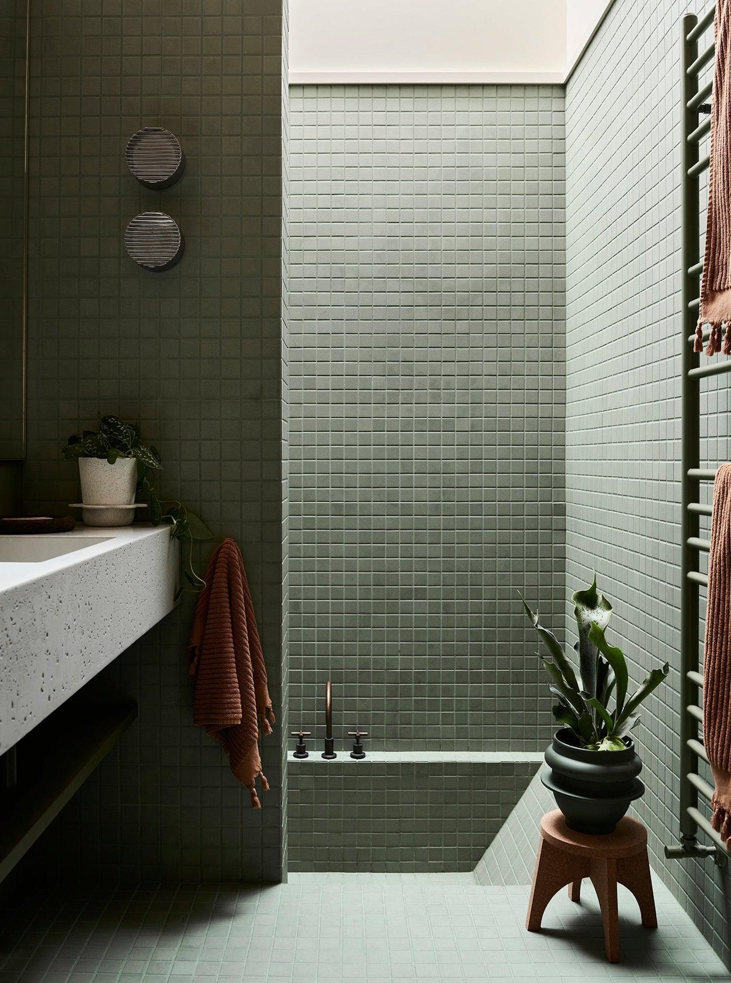 Capra Designs_ house plant stand_indoor planters with stand