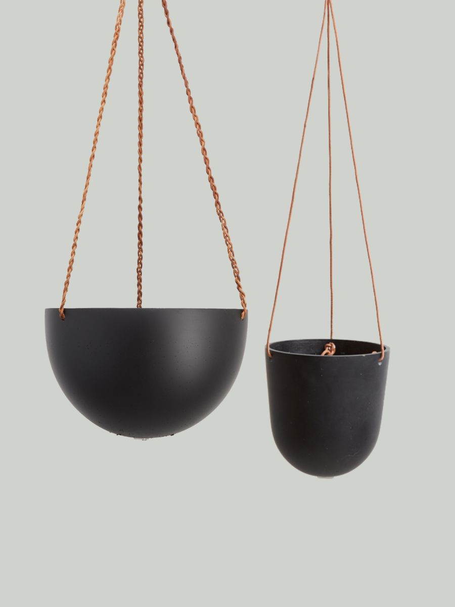 Capra Designs_Black Hanging Pots