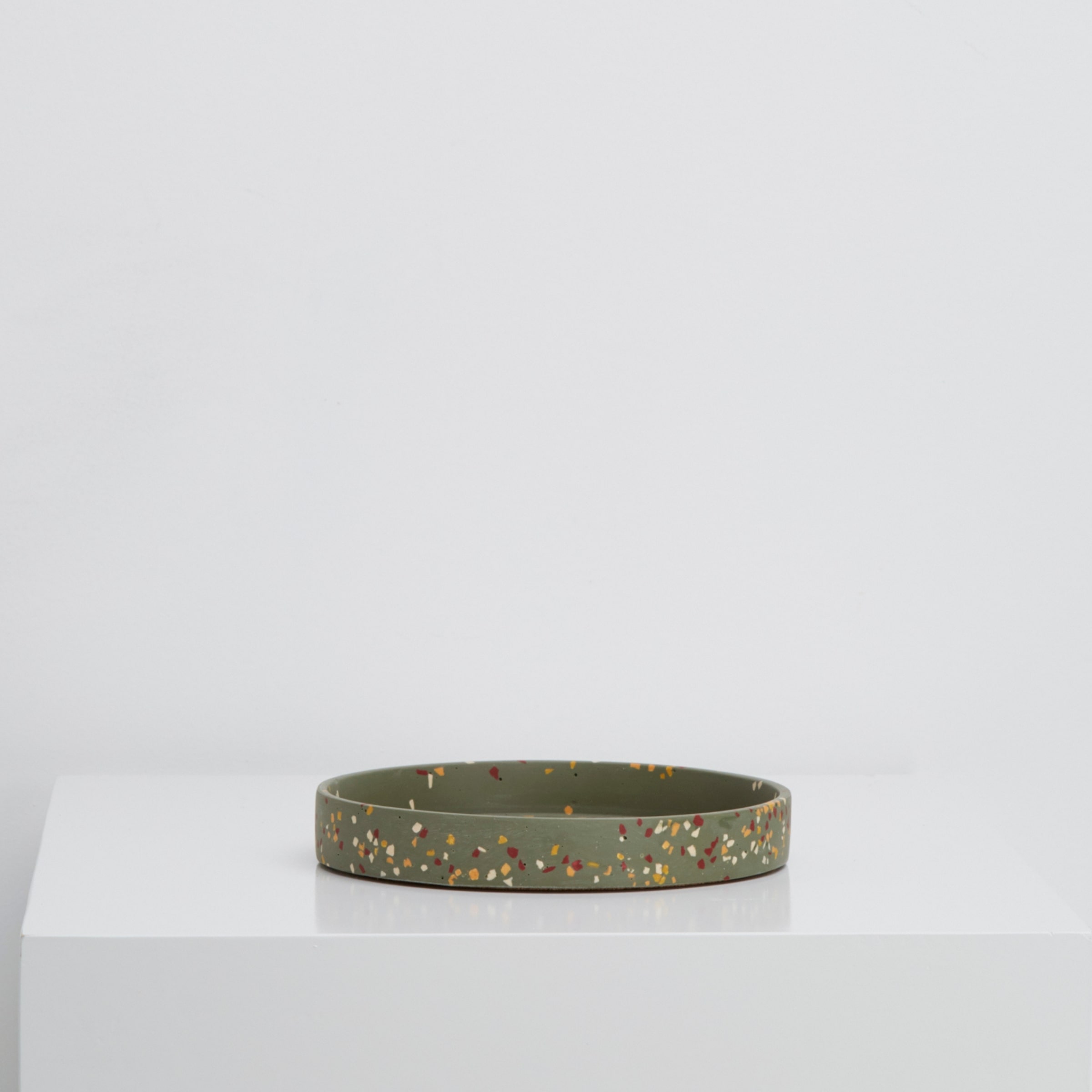 Medium green round Terrazzo tray