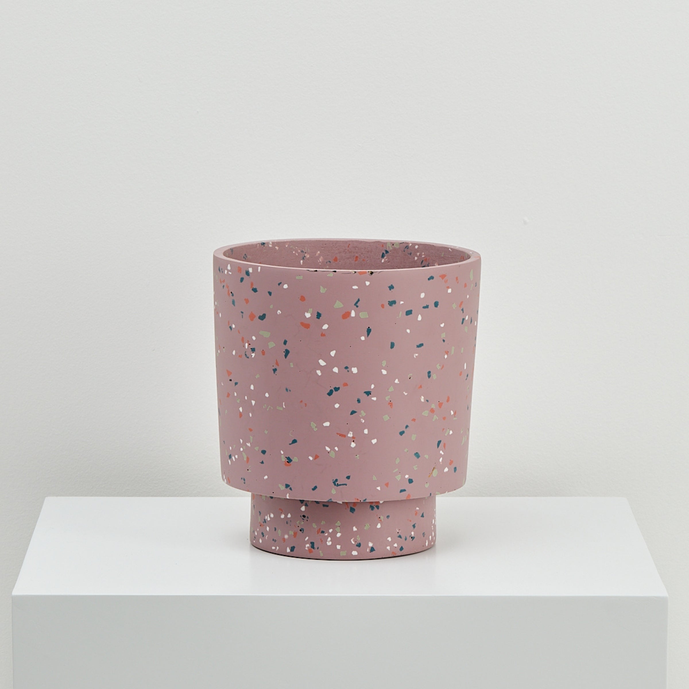 Musk Terrazzo banjo pots