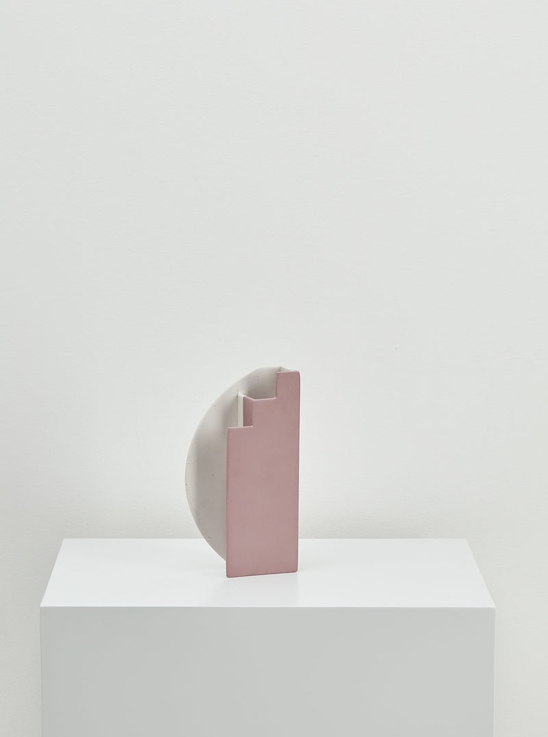 designer vase musk